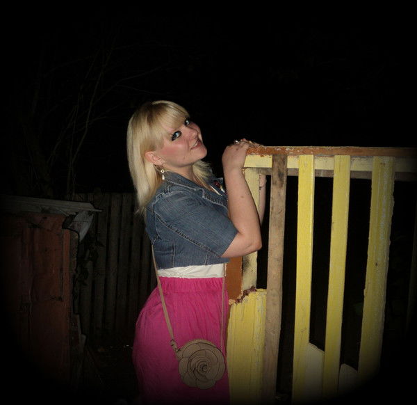 Анюта Ежова