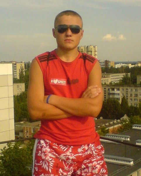 Василий Стрельников