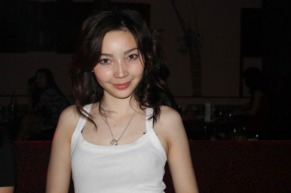 Нурай *-) Нуржанова