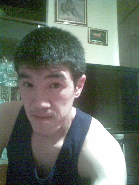 Равшан Алиев