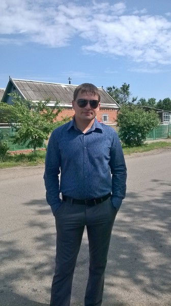 Денис Маслов