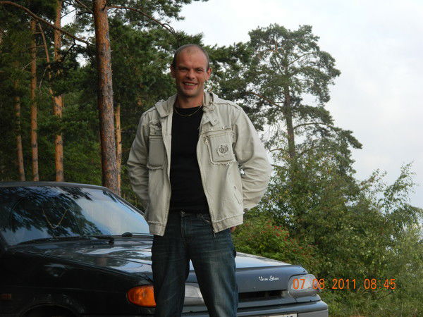 Сергей Глухов