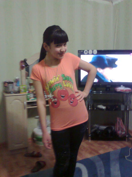 Аружан Женисова