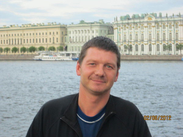 Андрей Ломков