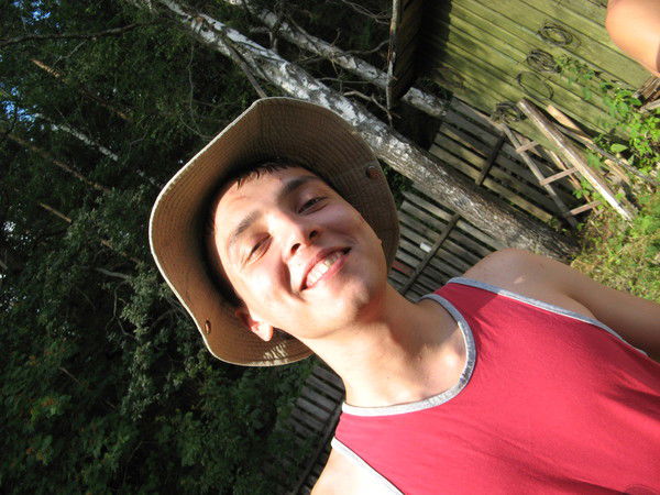 Александр Халяпин