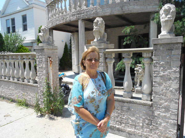 Елена Балуш