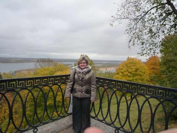 Оксана Устинова