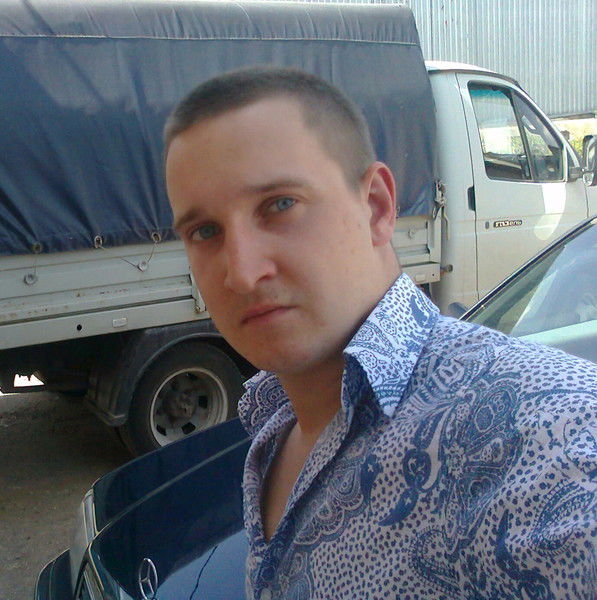 Антон Гуров