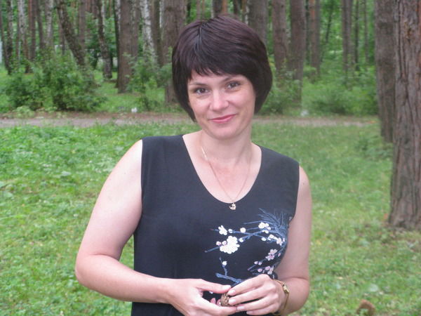 Елена Хаджиева