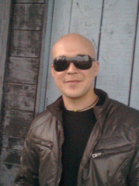 Павел Накоряков