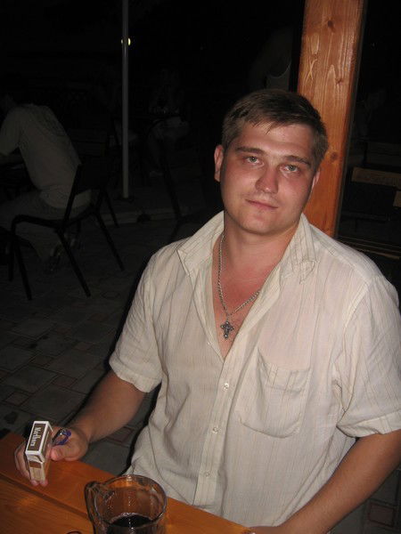 Александр Савельев