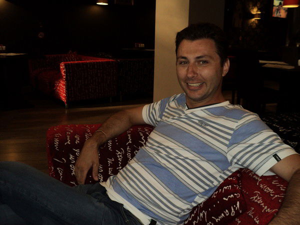 Александр Деща