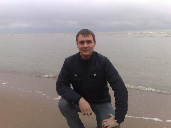 Андрей Голото