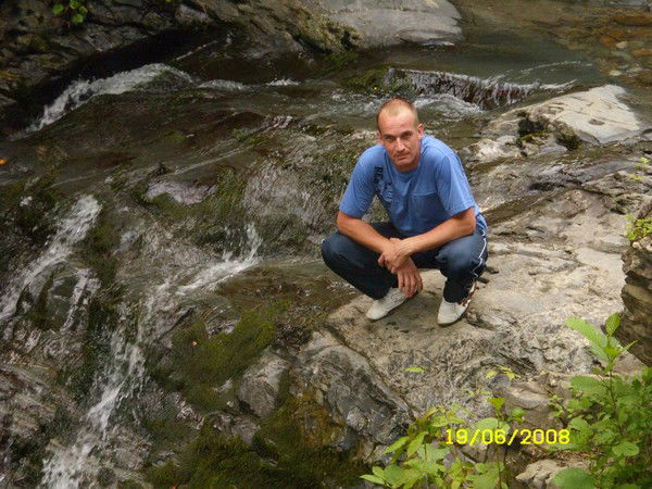 Денис Черников