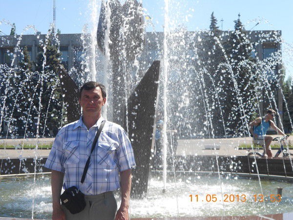 Виктор Петренко