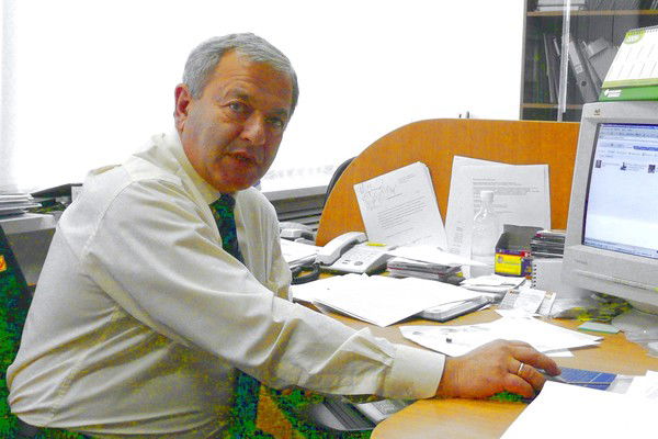 Борис Шехтер