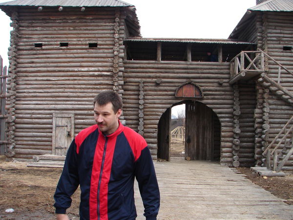 Костя Песегов