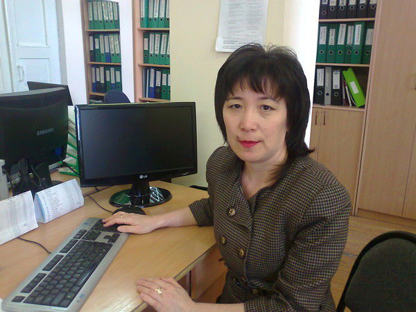 Айжан Еслямова