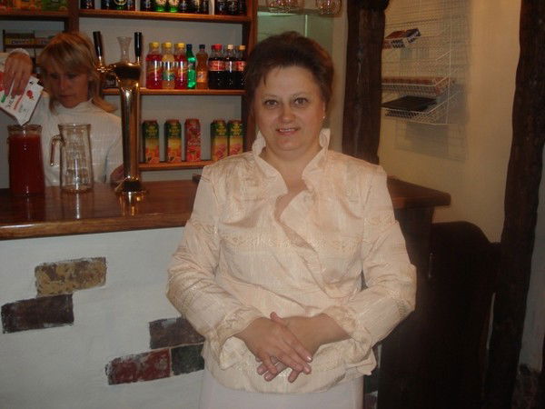 Лена Скавинская