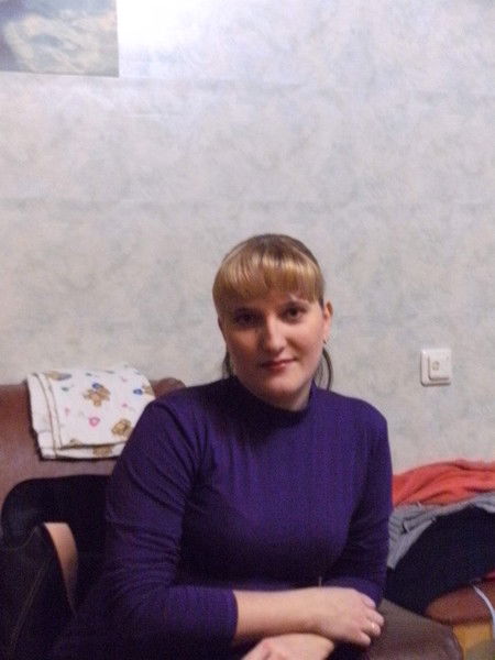 Таня Попова