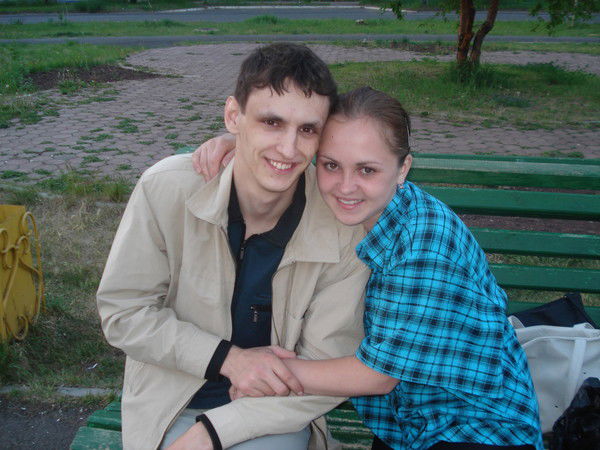 Андрей Инешин