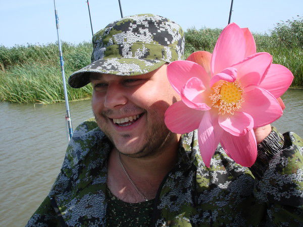 Юрий Иванов