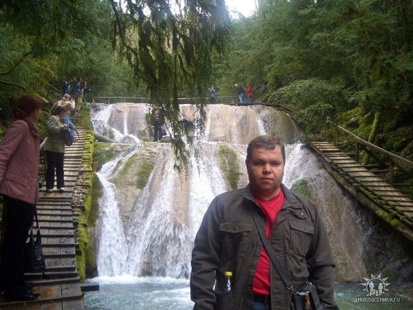 Илья Болдов