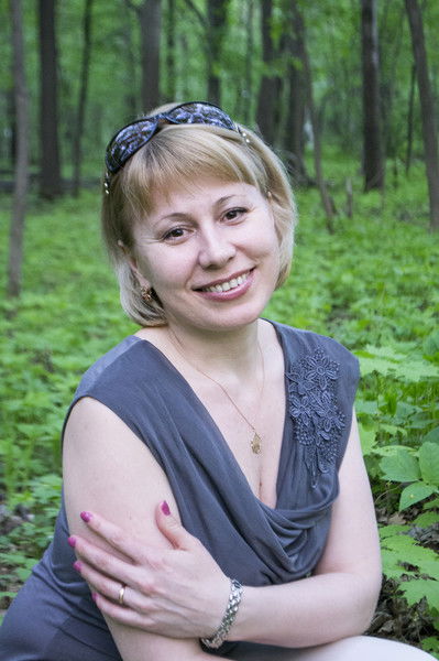 Лена Зотова