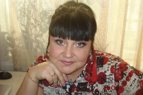 Лена Локтионова