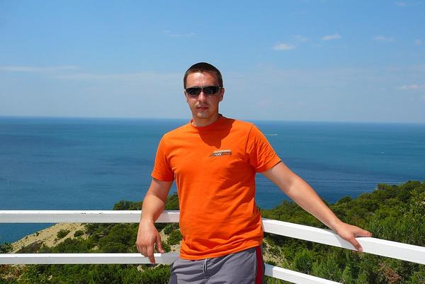 Павел Антанёнок