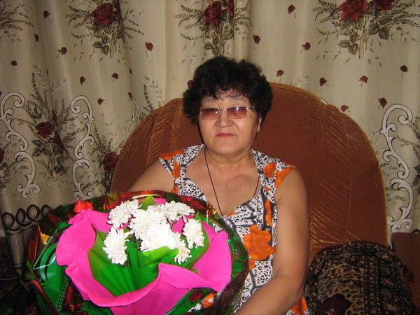 Батен Уринбаева