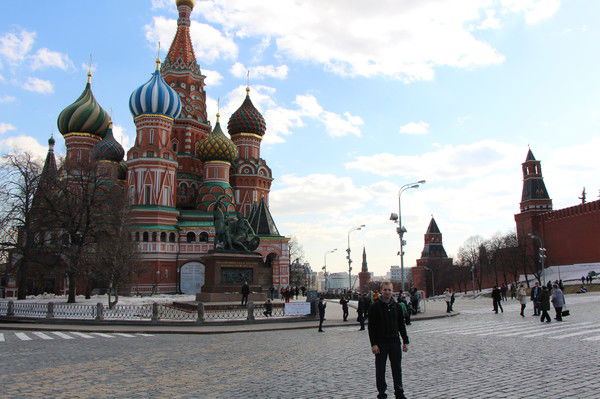 Александр Лазарев