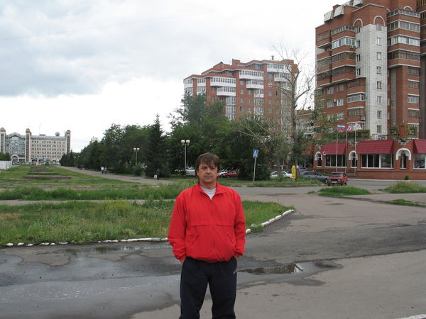 Евгений Петров