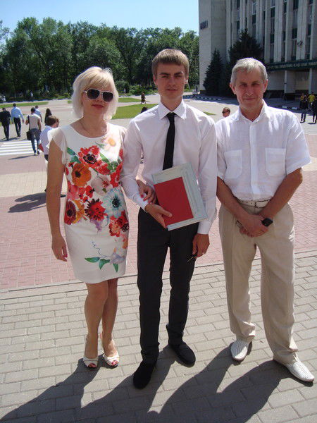 Виктор Константинов