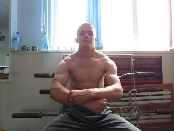 Слава Следьев