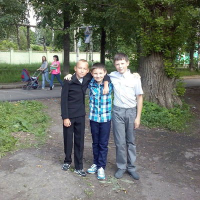 Вадим Угаров