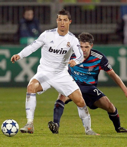 Антон Суворов