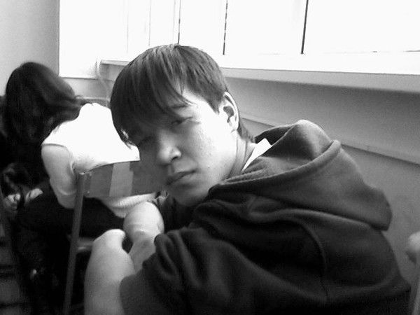 Оскар Казах