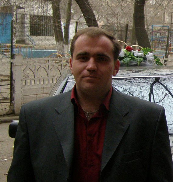 Владимир Дубов