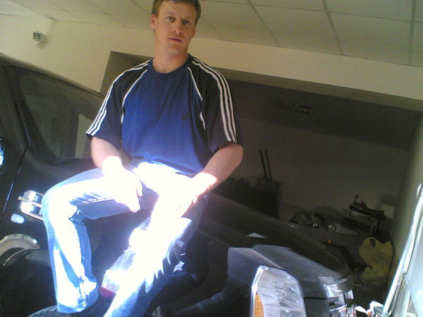 Владимир Мельник