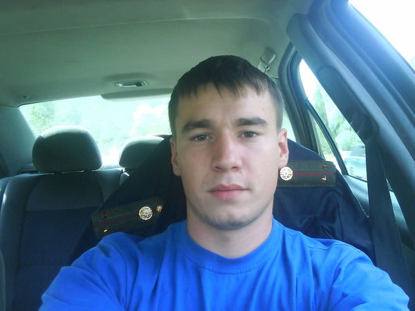 Денис Гусев