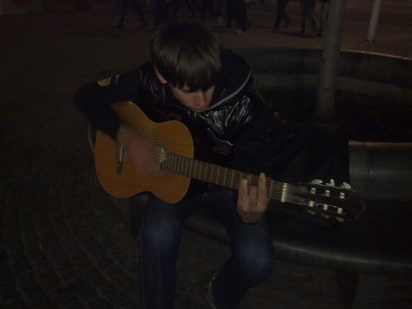 Денис Гомон