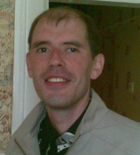 Руслан Долженец