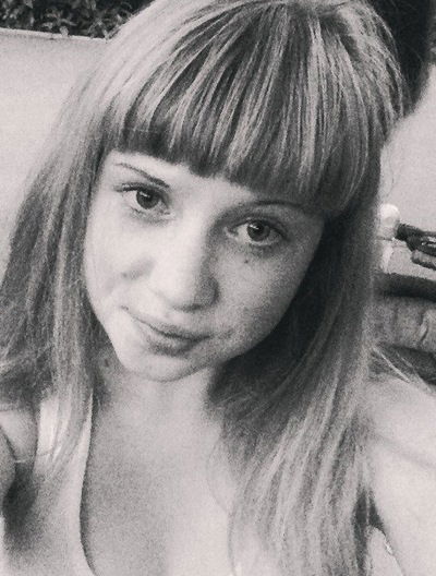 Анюта Смирнова