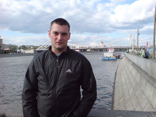 Руслан Есин