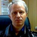 Александр Новоселов