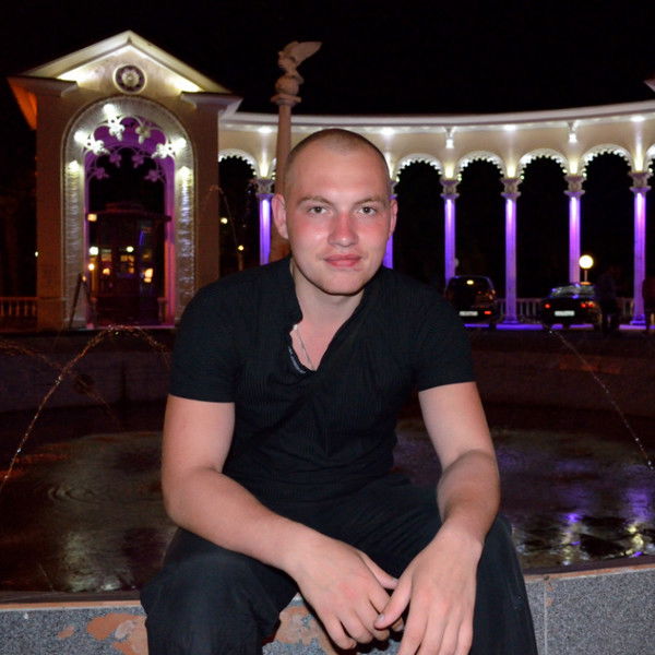 Дмитрий Платонов