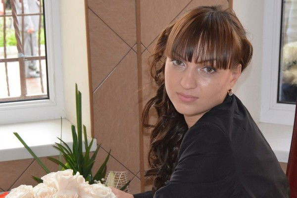 Яна Безуглая