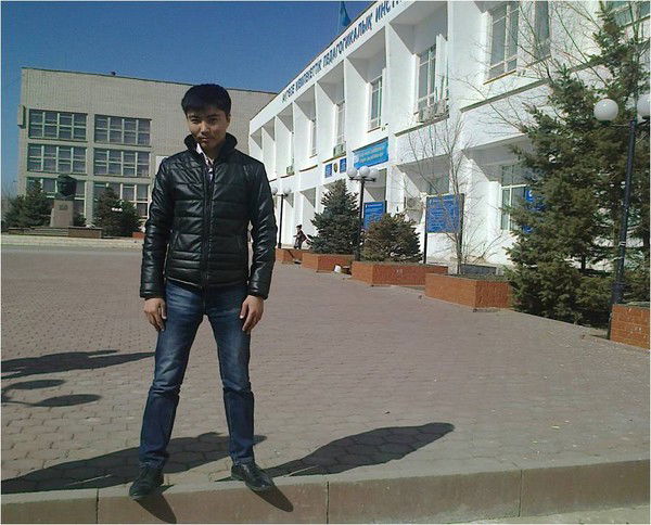 Даурен Бурибаев