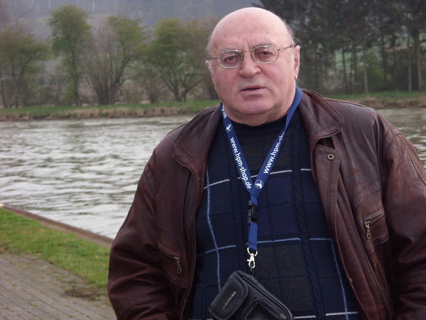 Неизвестно Неизвестно